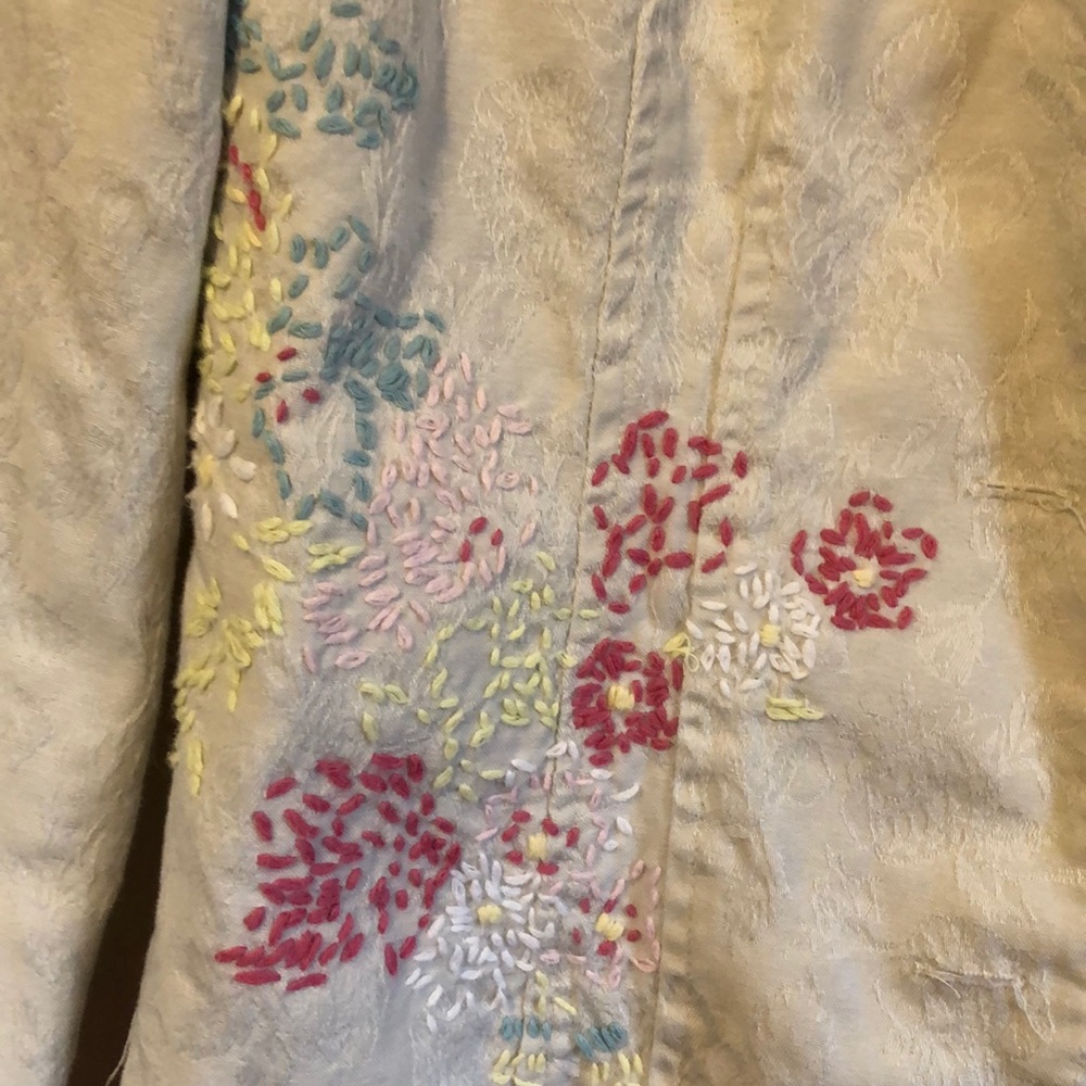 Ivory jacket - Picture 3 of 4
